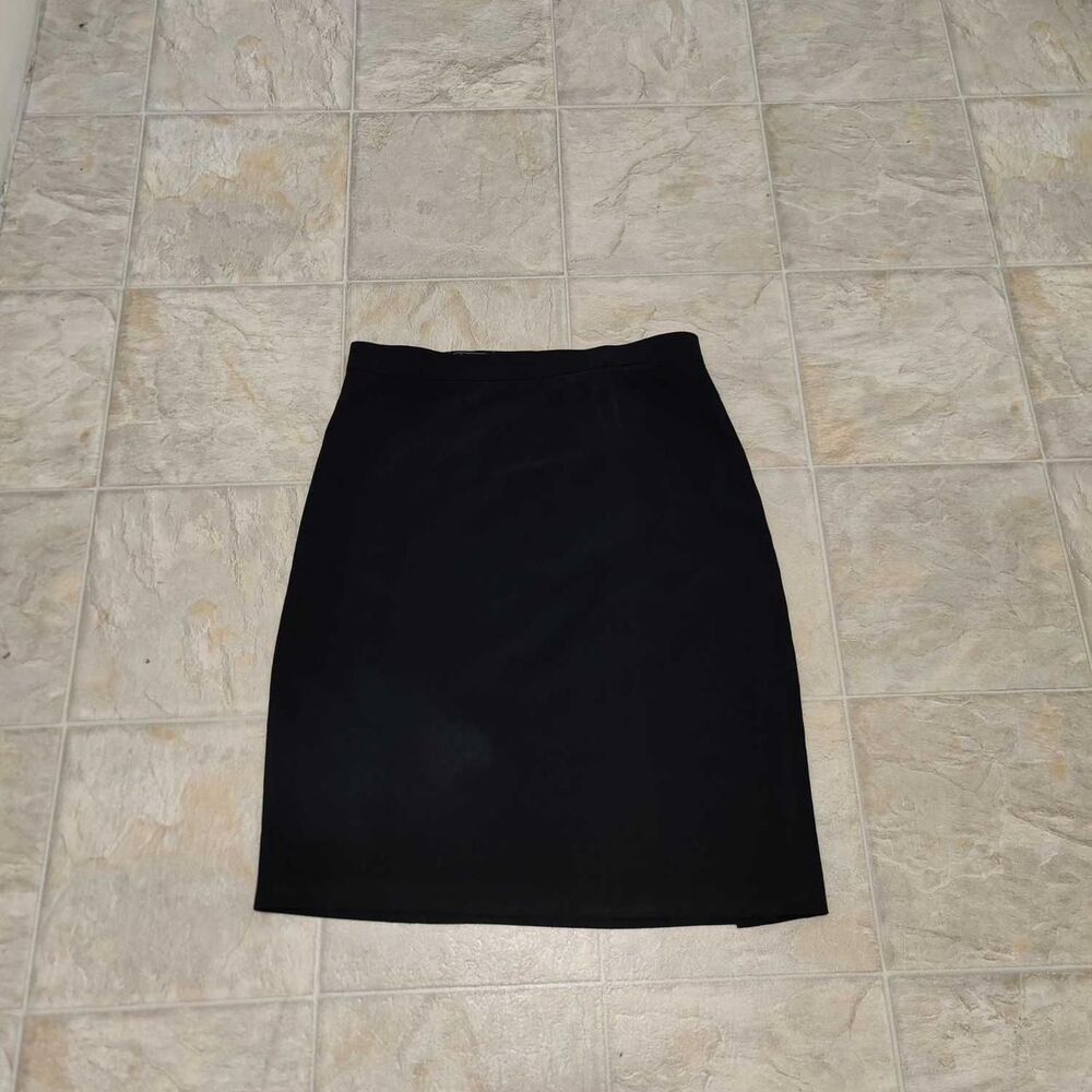 Giorgio Armani Black Skirt Made in Italy Minimalist Luxury Designer Size 42